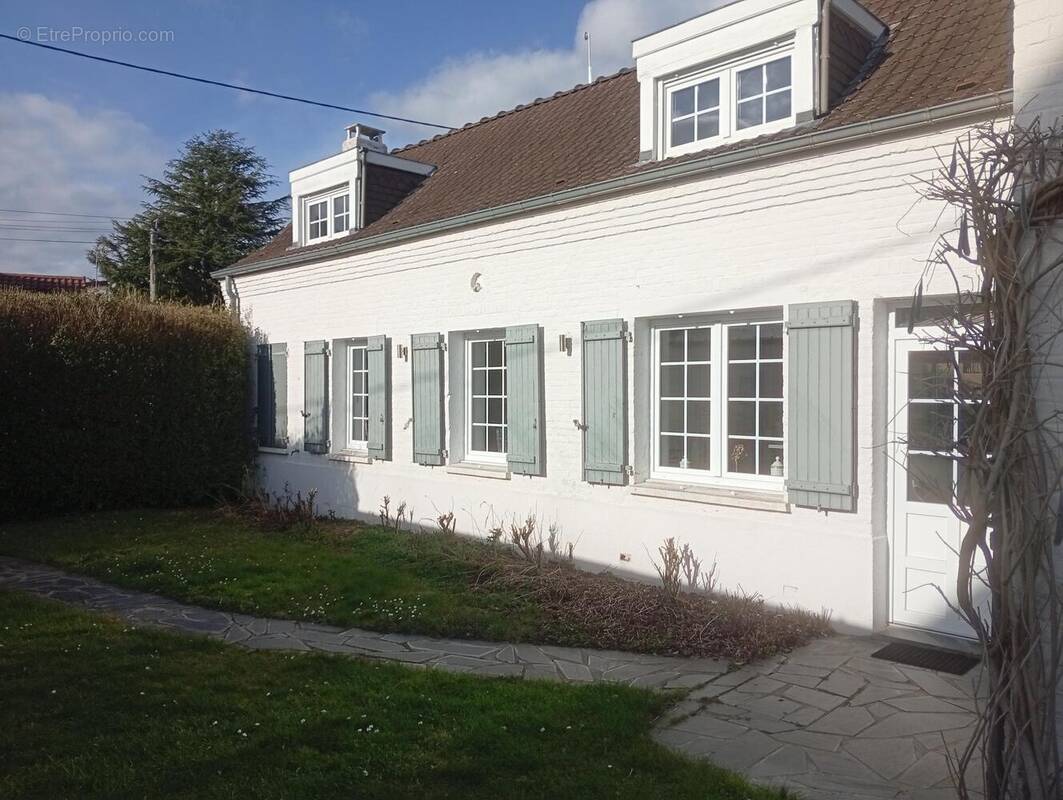 Photo 1 - Maison à QUAROUBLE