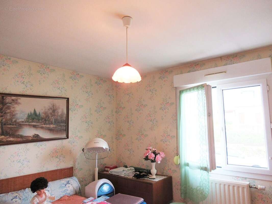 Maison 80 m² à Mayenne  - photo 7