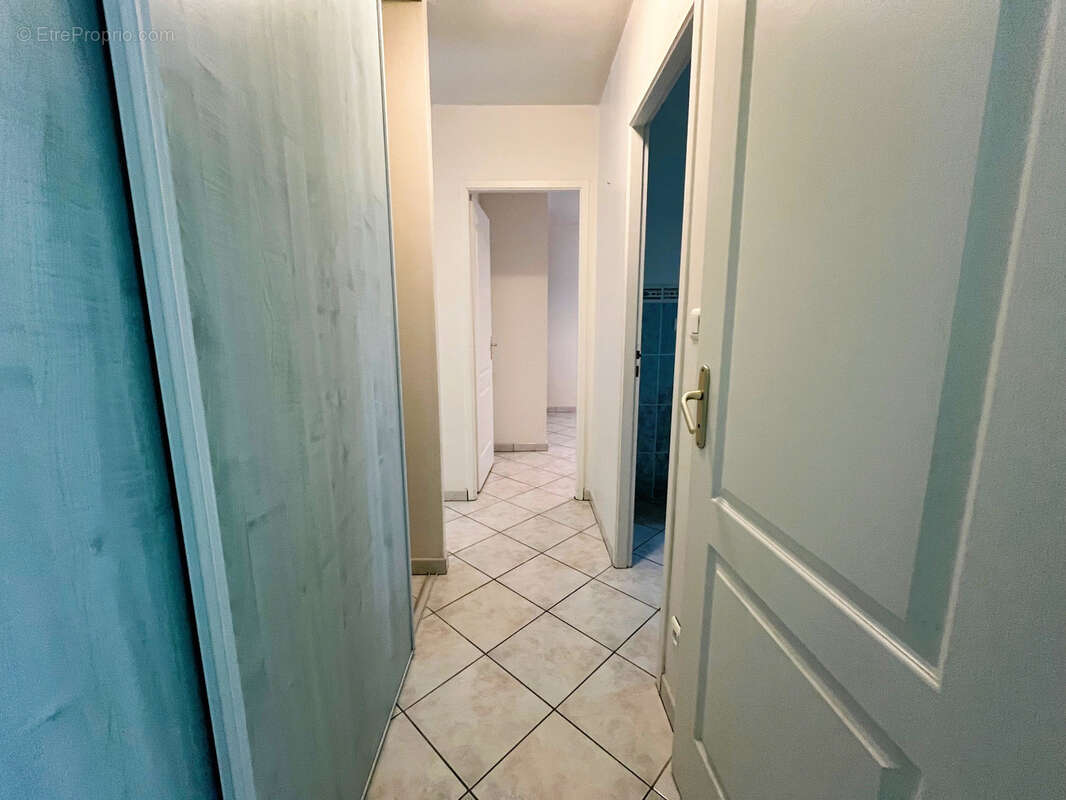 Maison à VAUX-SUR-MER