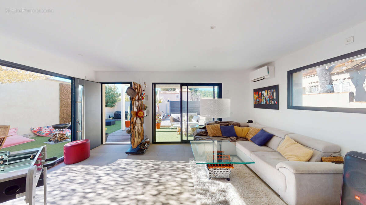 Maison à CARRY-LE-ROUET