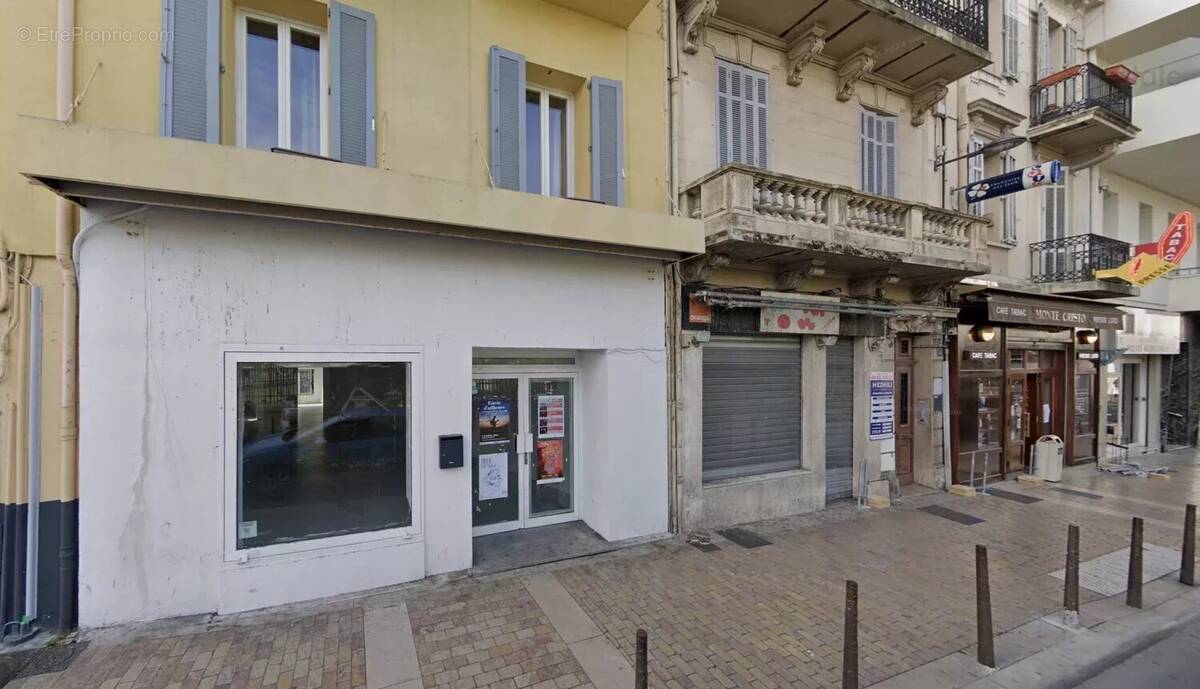 Cannes - place commandant maria - local commercial 115 m2 - photo 3