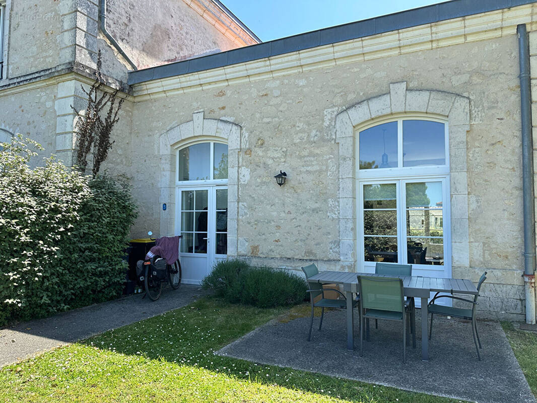 Appartement à MARENNES