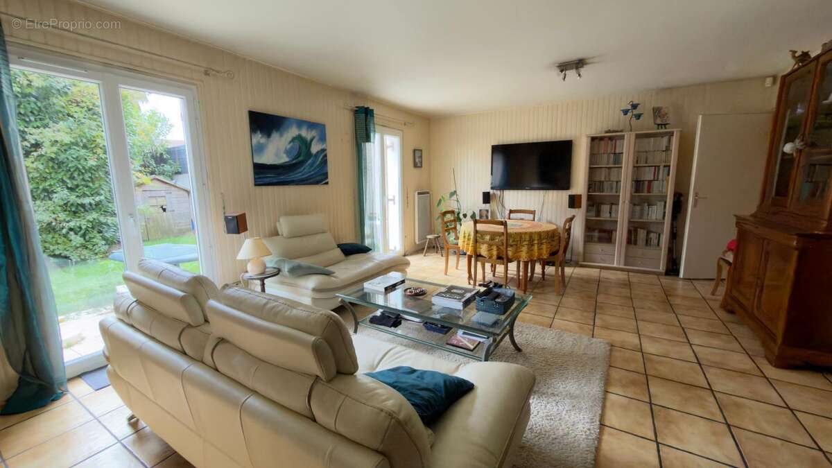 Maison à NEUILLY-PLAISANCE