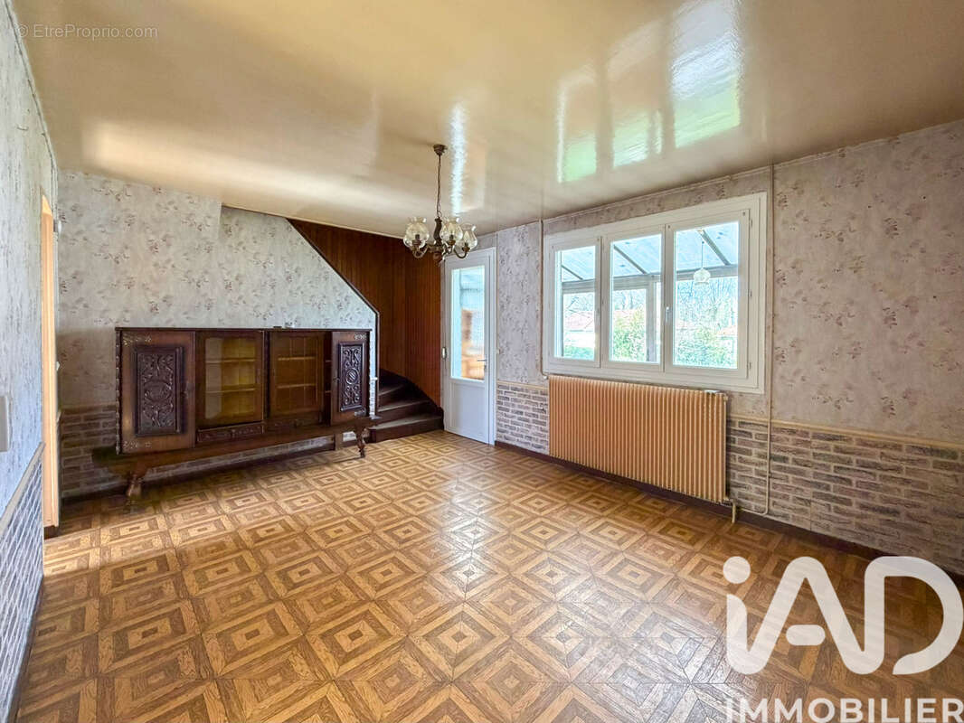 Photo 3 - Maison à CHARLEVILLE-MEZIERES