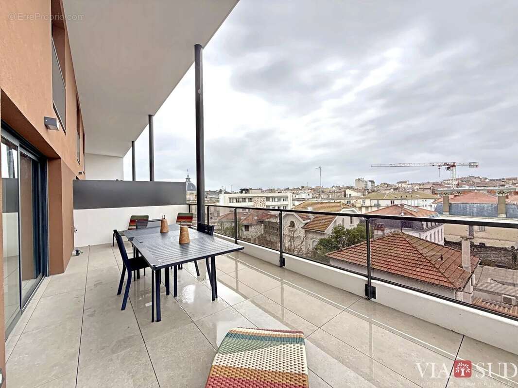 Appartement à BEZIERS