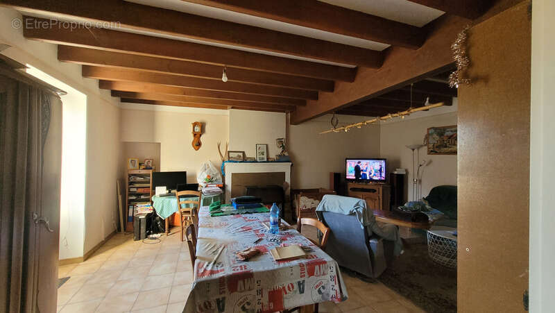 Maison à MAUZE-SUR-LE-MIGNON