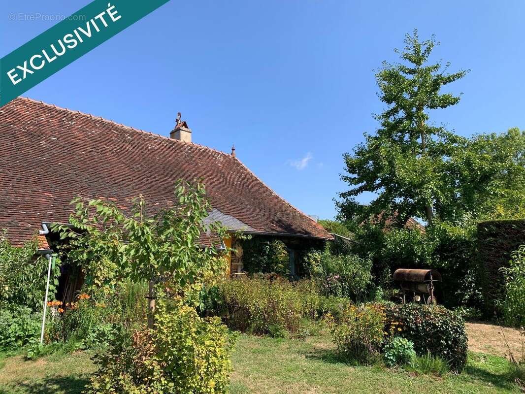 Photo 3 - Maison à SAINT-GERMAIN-DU-BOIS