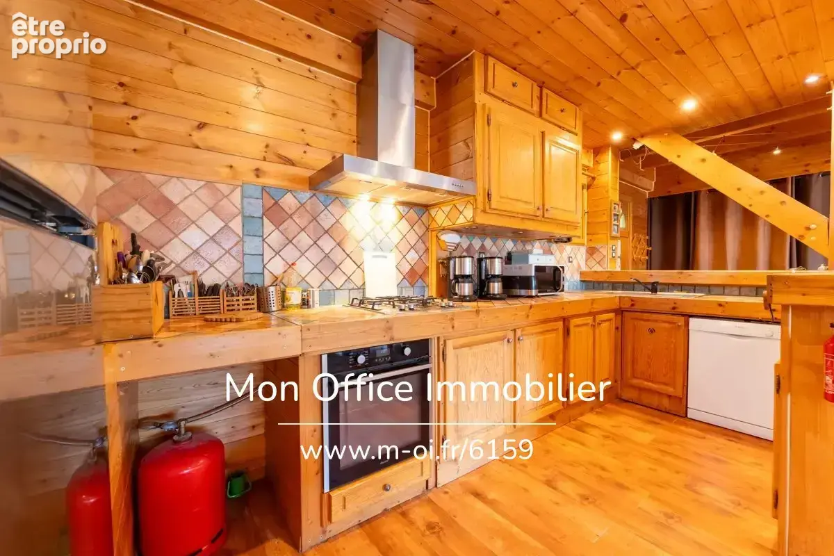 Référence : 7078-MBE. - Chalet 330m² - 28 couchages - Salle Cinéma et Danse - photo 6