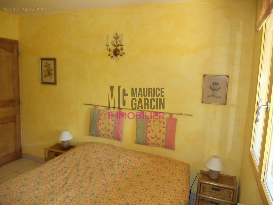 Maison à L'ISLE-SUR-LA-SORGUE