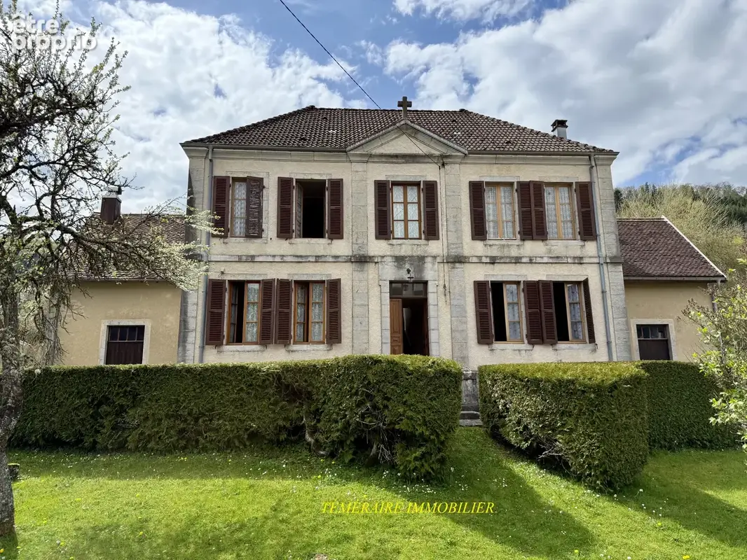 Maison à LES NANS