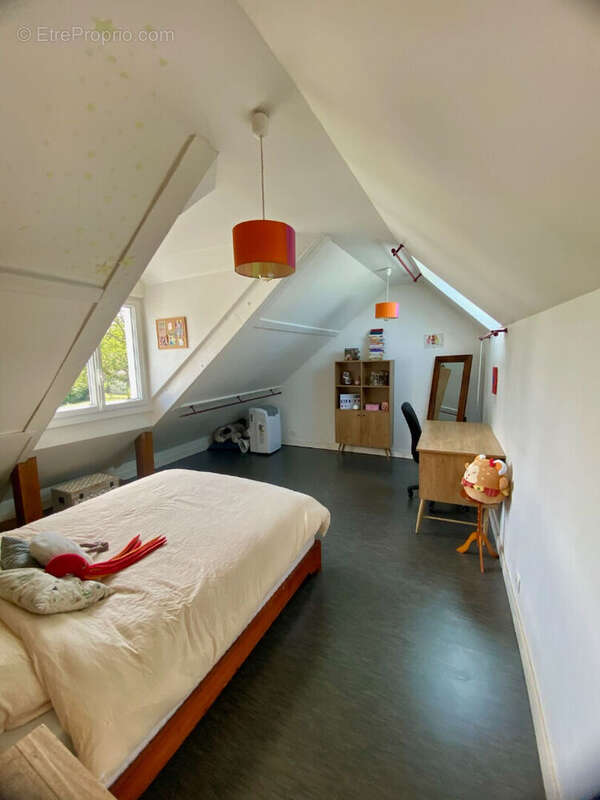Maison à CELLETTES