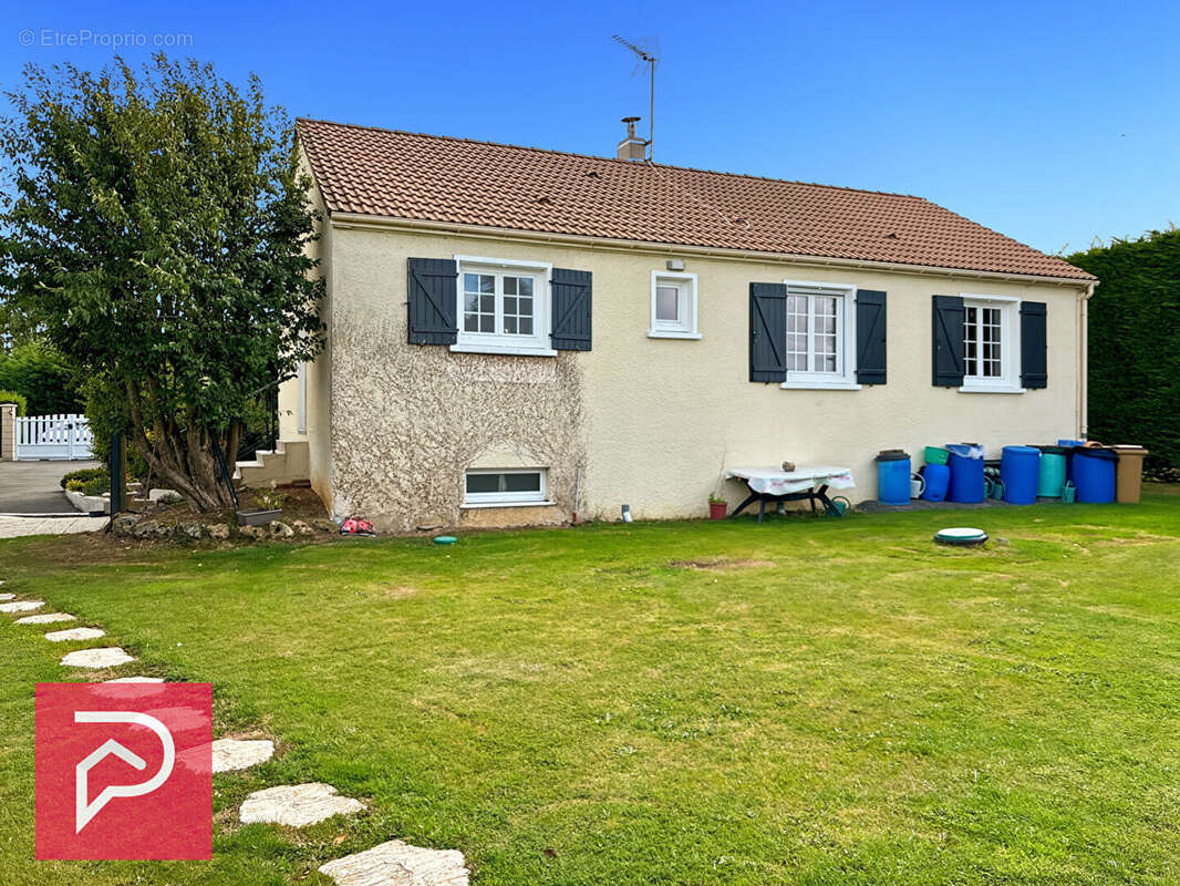 Maison à BEAUMESNIL