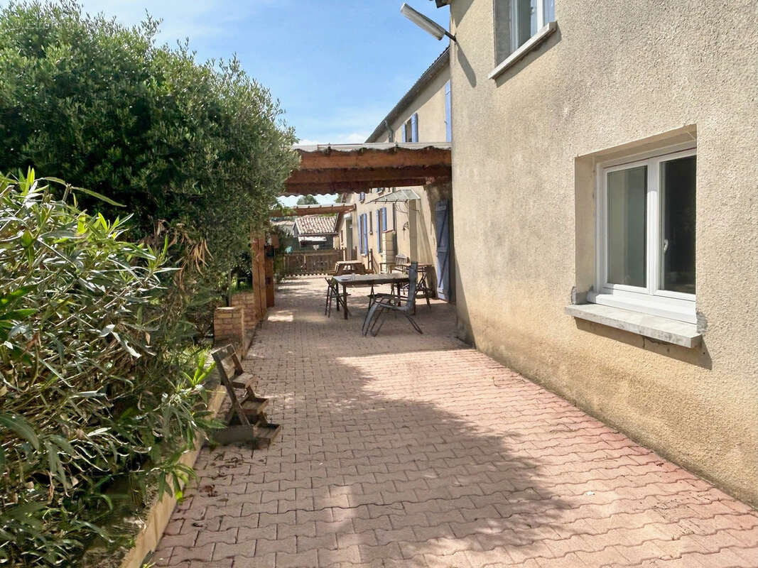 Maison à CASTETS-EN-DORTHE