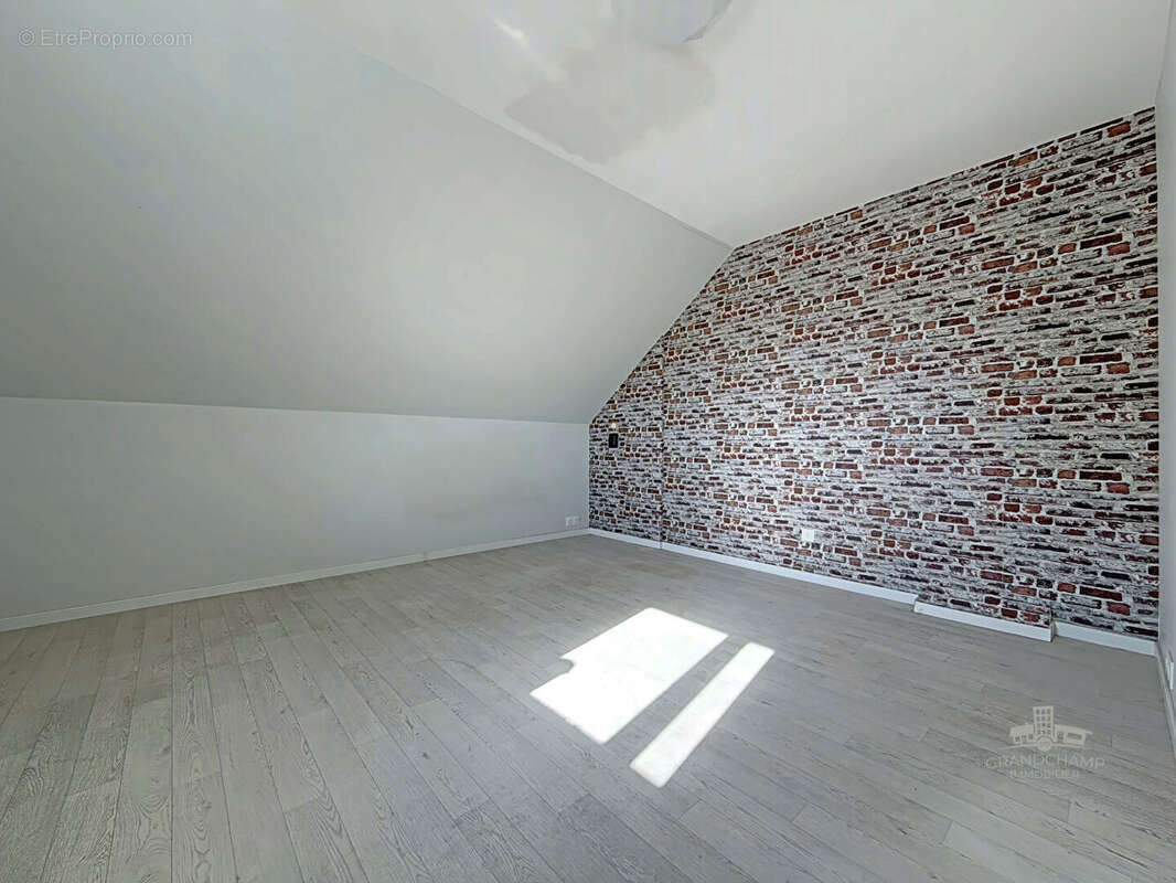 Maison Grandchamp Des Fontaines 4 pièce(s) 135.32 m2 - photo 9
