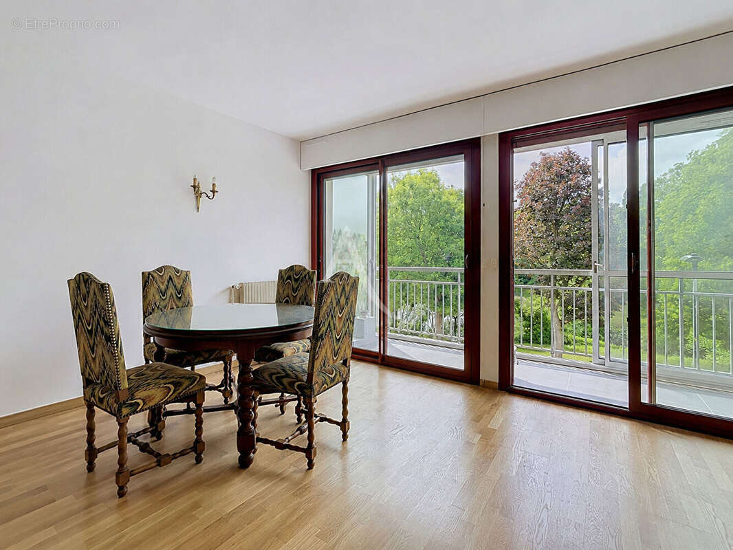 Appartement à LE PECQ