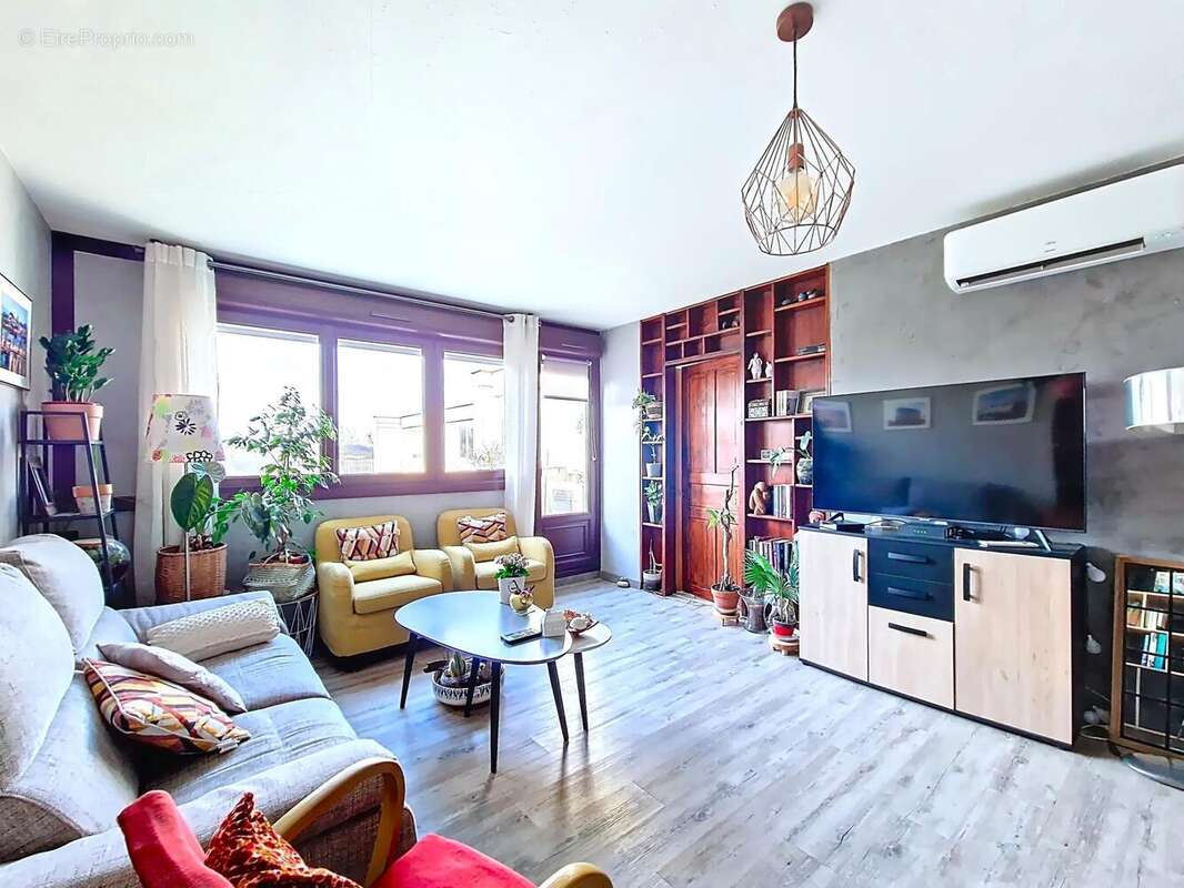 Photo 2 - Appartement à VILLEFONTAINE