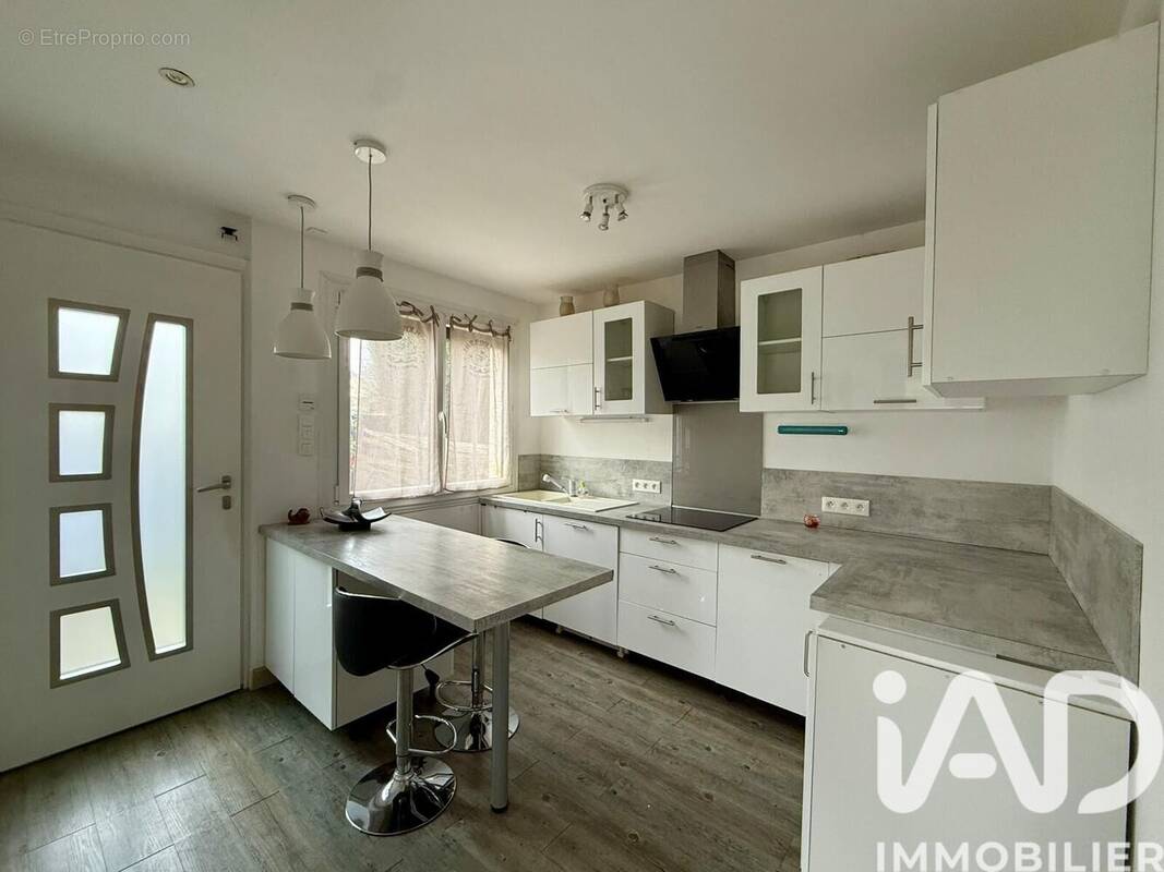 Photo 1 - Maison à SUCY-EN-BRIE