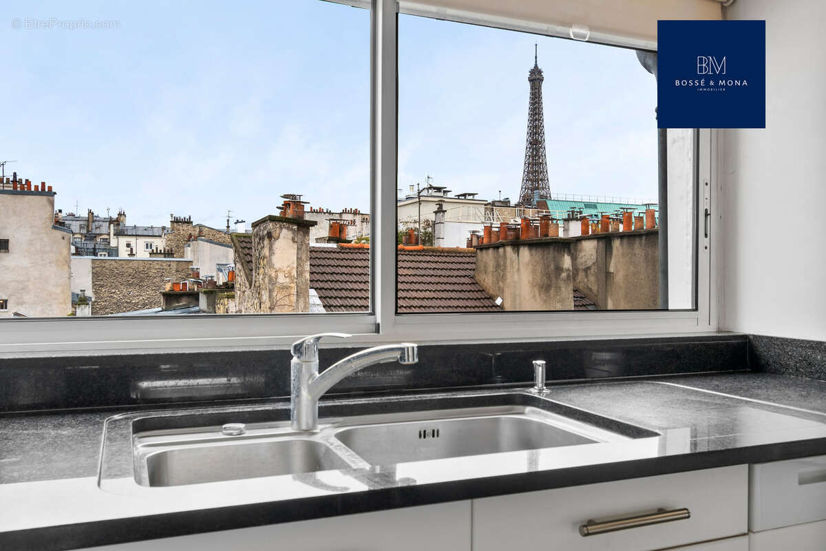 Appartement à PARIS-7E