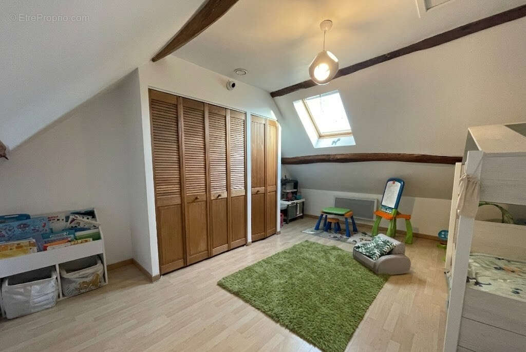 Maison à CREPY-EN-VALOIS