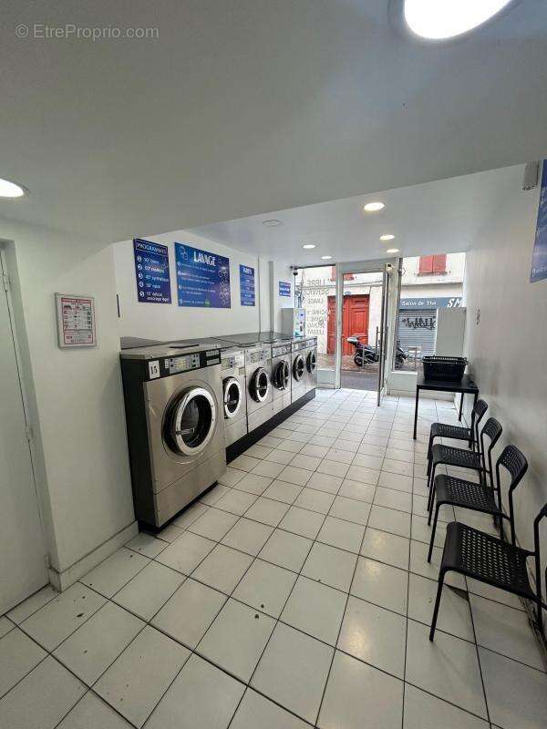 Commerce à LONGJUMEAU