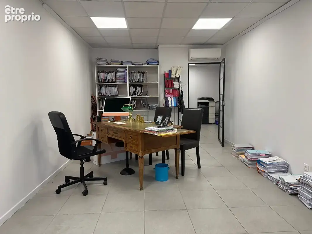 Appartement 108M² EGUILLES - PARKING 265 000 - photo 10