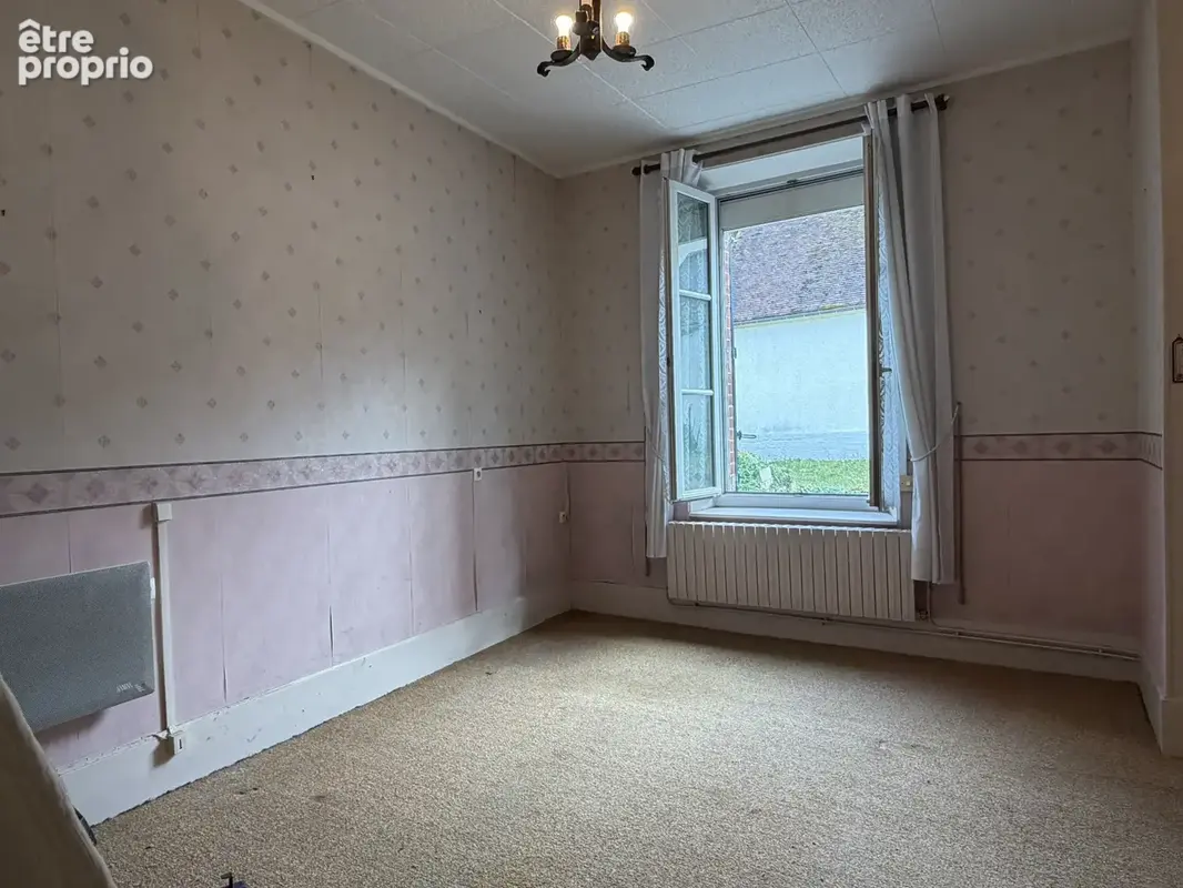 Maison en pierre de 160 m2 avec terrain clos et arboré   Villers-Saint-Sépulcre - photo 8
