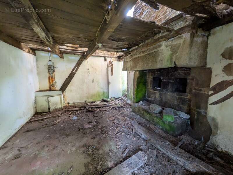 Maison à SEGLIEN