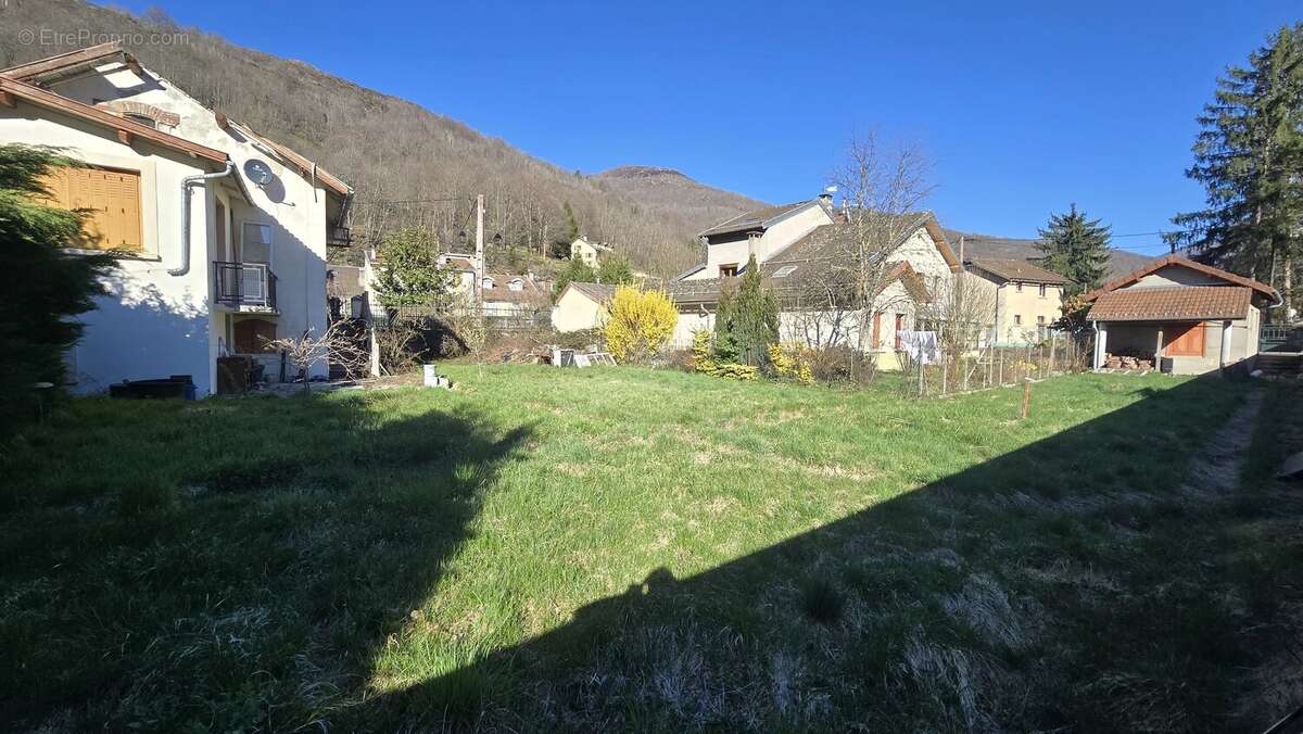 Maison à rénover 150 m²  avec Jardin et Garage - photo 2