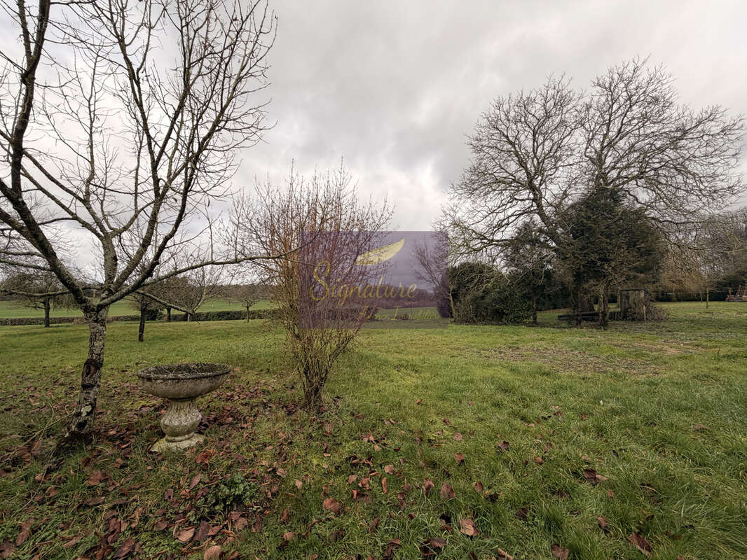 Maison à SURFONDS