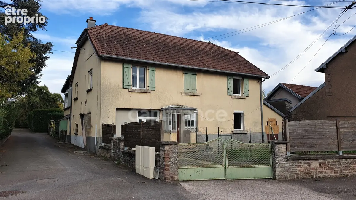 Appartement à LUXEUIL-LES-BAINS