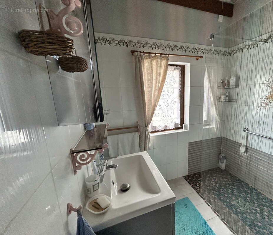 Maison à LA CHAUSSEE-SUR-MARNE