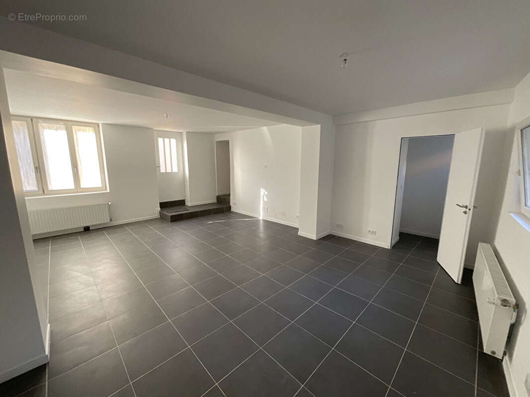 Maison à VAUX-SUR-SEINE