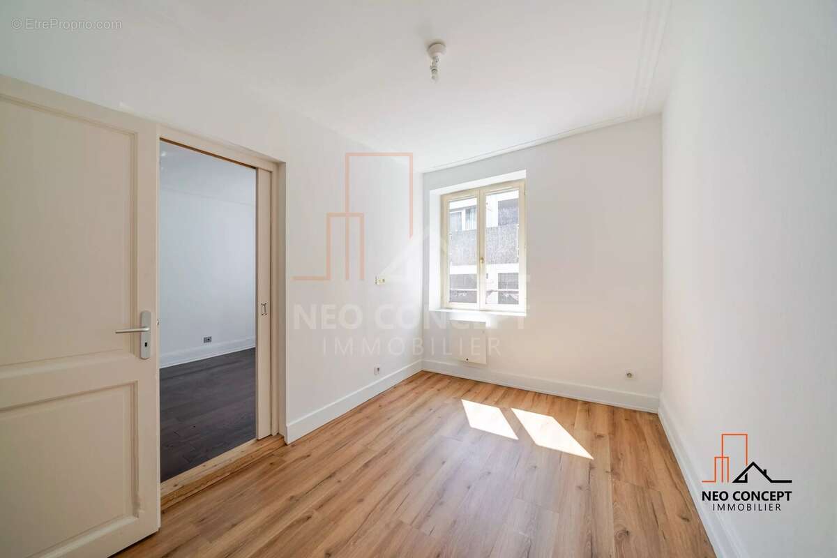 * STRASBOURG - Excellente opportunité d'acquérir un F3 sans travaux à proximité de la Gare !* - photo 6
