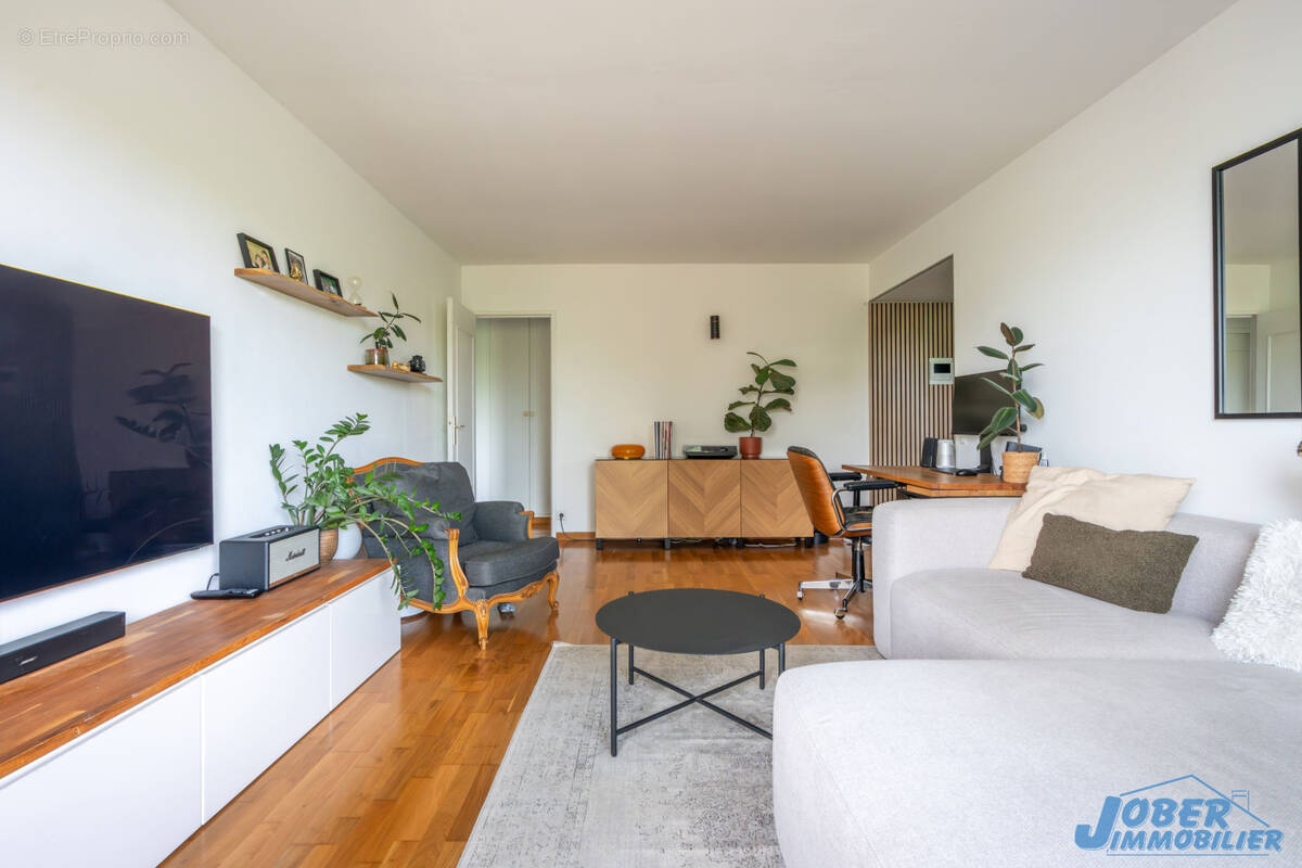 Appartement à NOGENT-SUR-MARNE