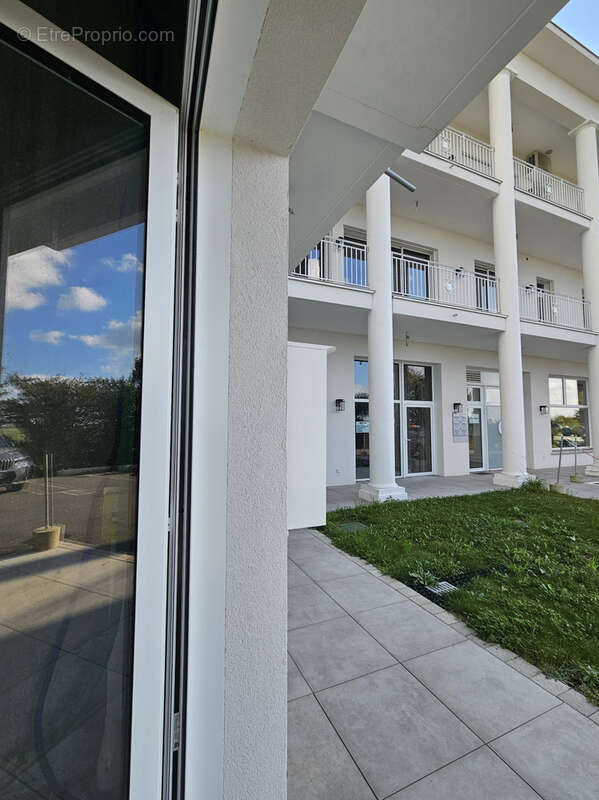 Appartement à BARAQUEVILLE