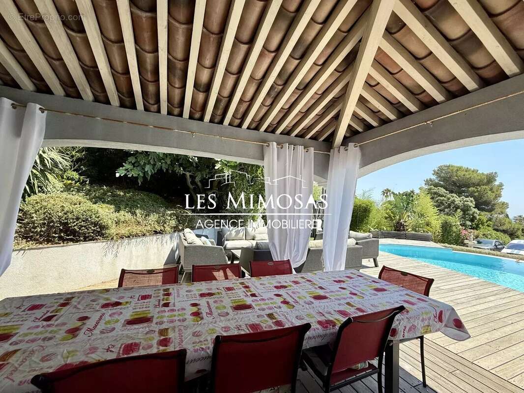 Maison à FREJUS