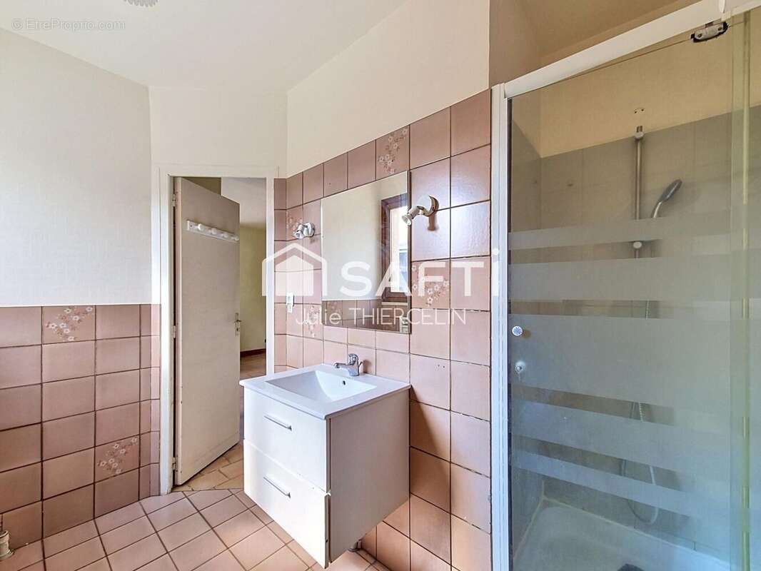 Maison 96 m² à Nibelle  - photo 6