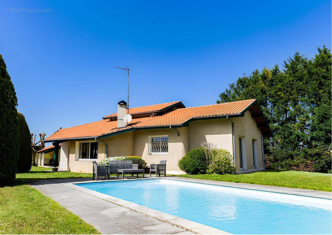 Maison à PRECHACQ-LES-BAINS