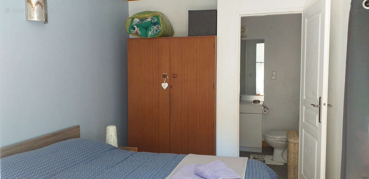 Maison à SAINT-NICOLAS-DE-LA-GRAVE