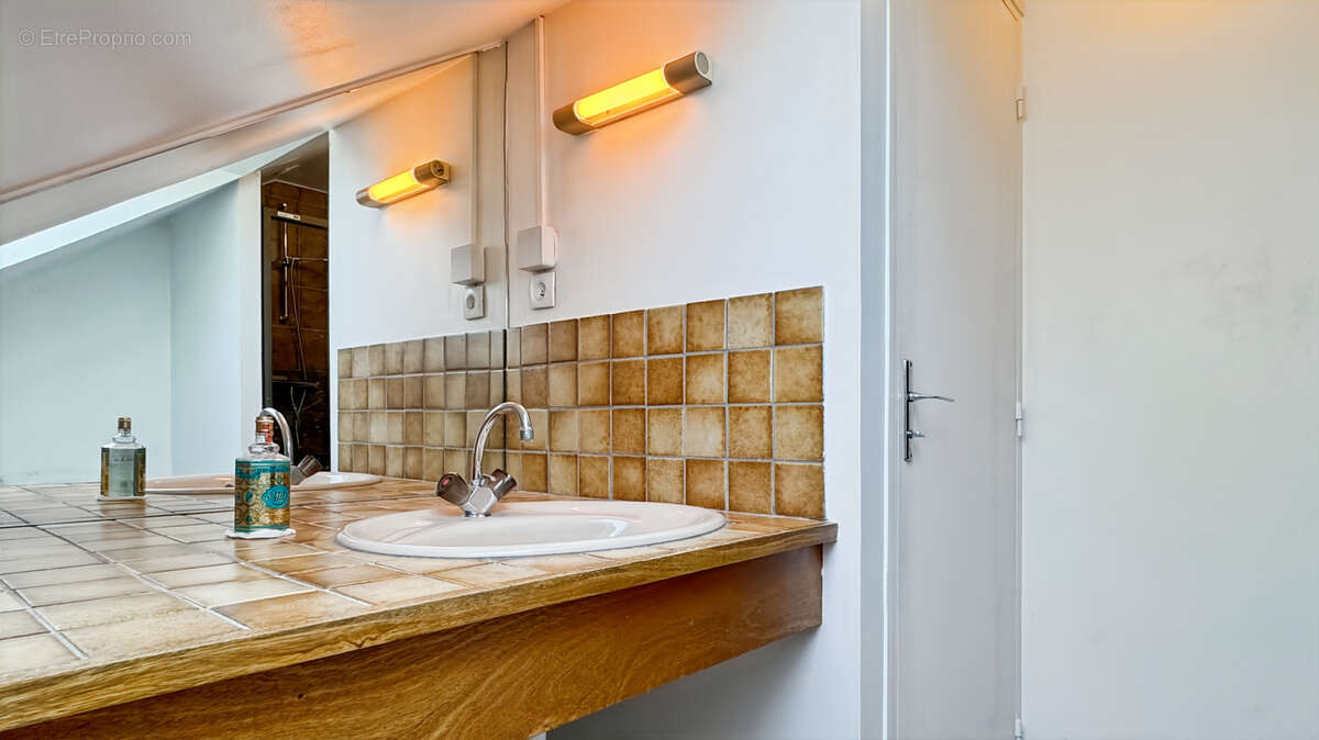 Maison à SAINT-NOM-LA-BRETECHE