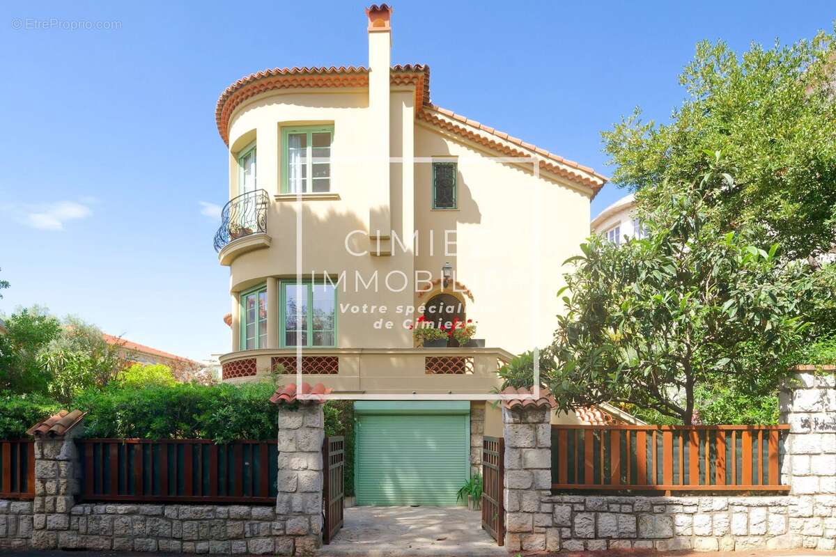 Maison à NICE