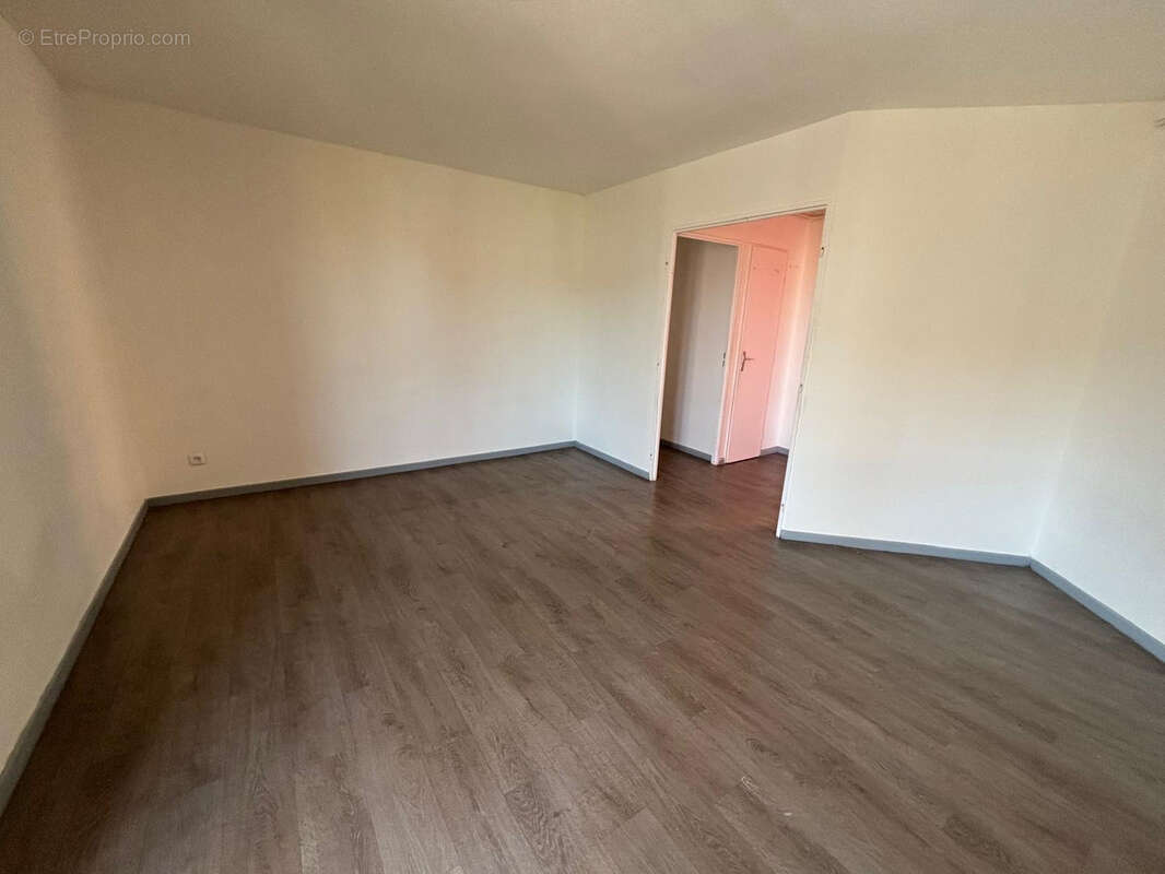 Appartement t3 istres - photo 4