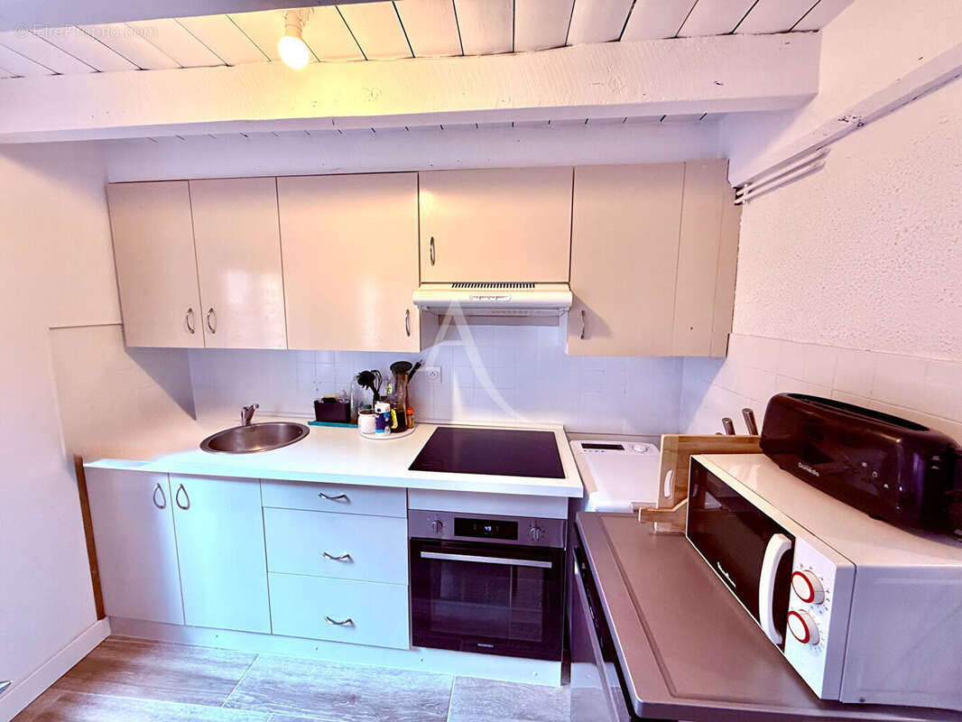 Maison à MARCILLY-EN-VILLETTE