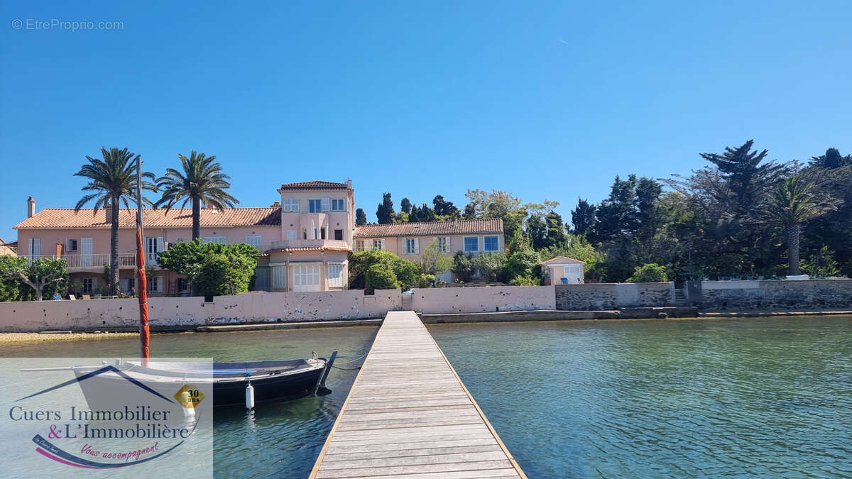 Appartement à HYERES