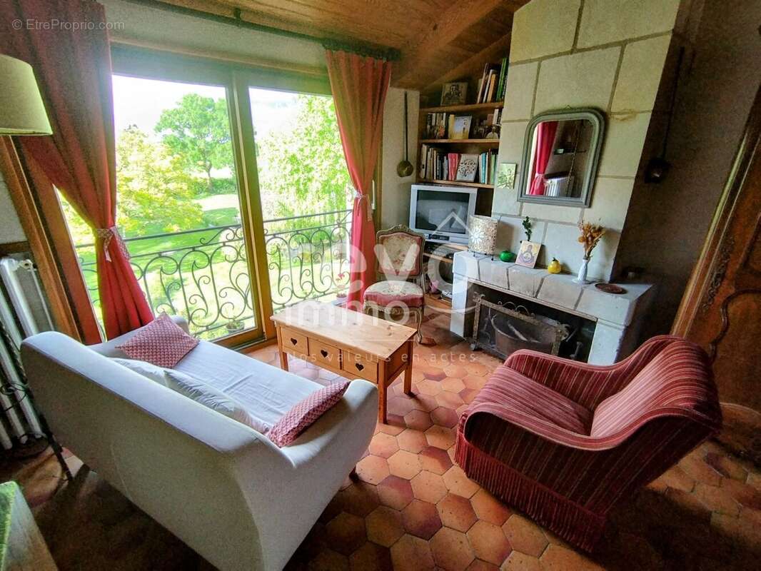 Maison à SAINT-MATHURIN-SUR-LOIRE
