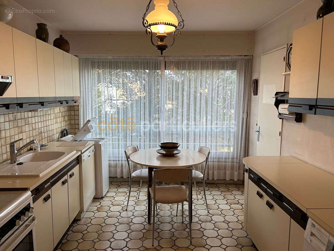 Appartement à VILLENEUVE-LE-ROI