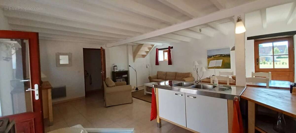 Maison à BOUSSAC-BOURG