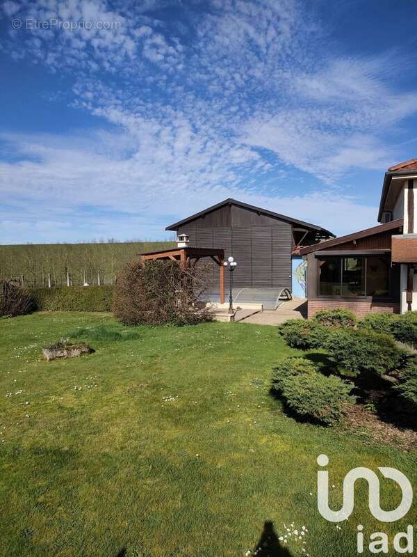Photo 8 - Maison à GIFFAUMONT-CHAMPAUBERT