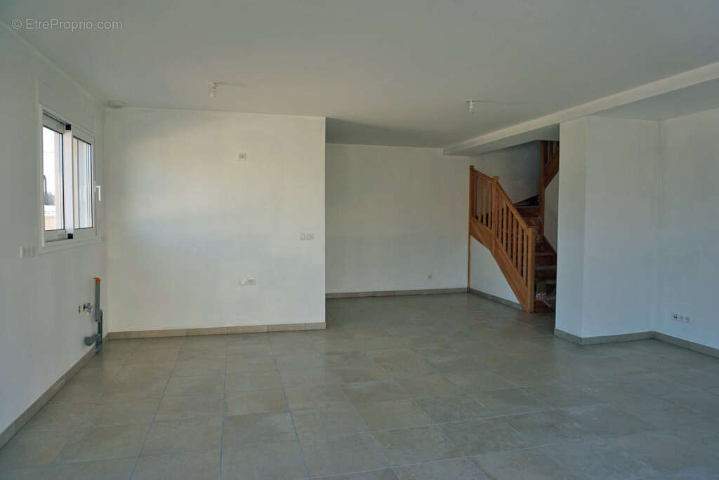 Maison à PARAY-LE-MONIAL