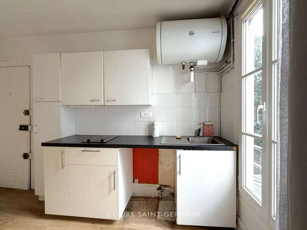 Appartement à PARIS-14E